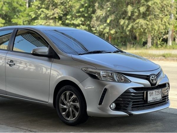 Toyota New Vios 1.5E auto ปี 2017  